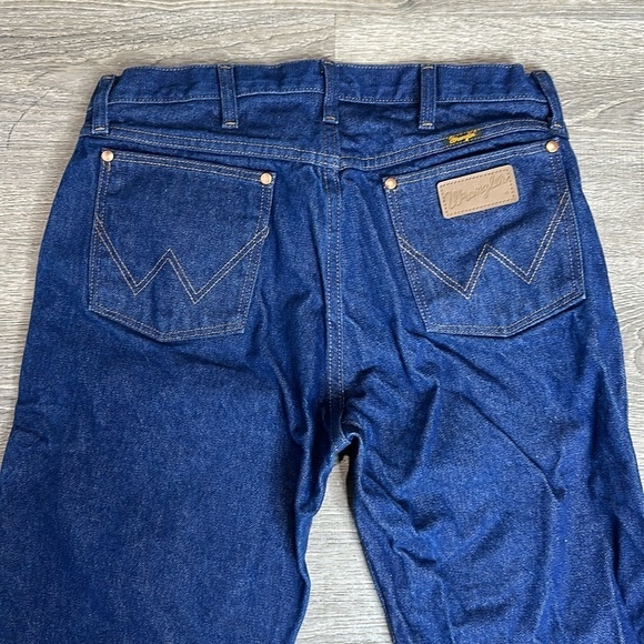 Wrangler Men’s Regular Fit Straight Leg Jeans in Blue Sz 34x30 - Picture 5 of 11